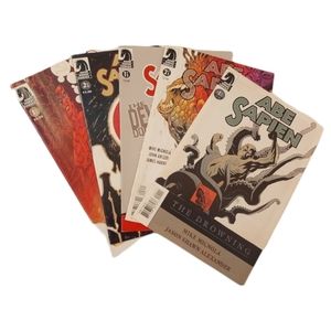 5x Abe Sapien Comics by Dark Horse Comics- Mike Mignola Illustrations